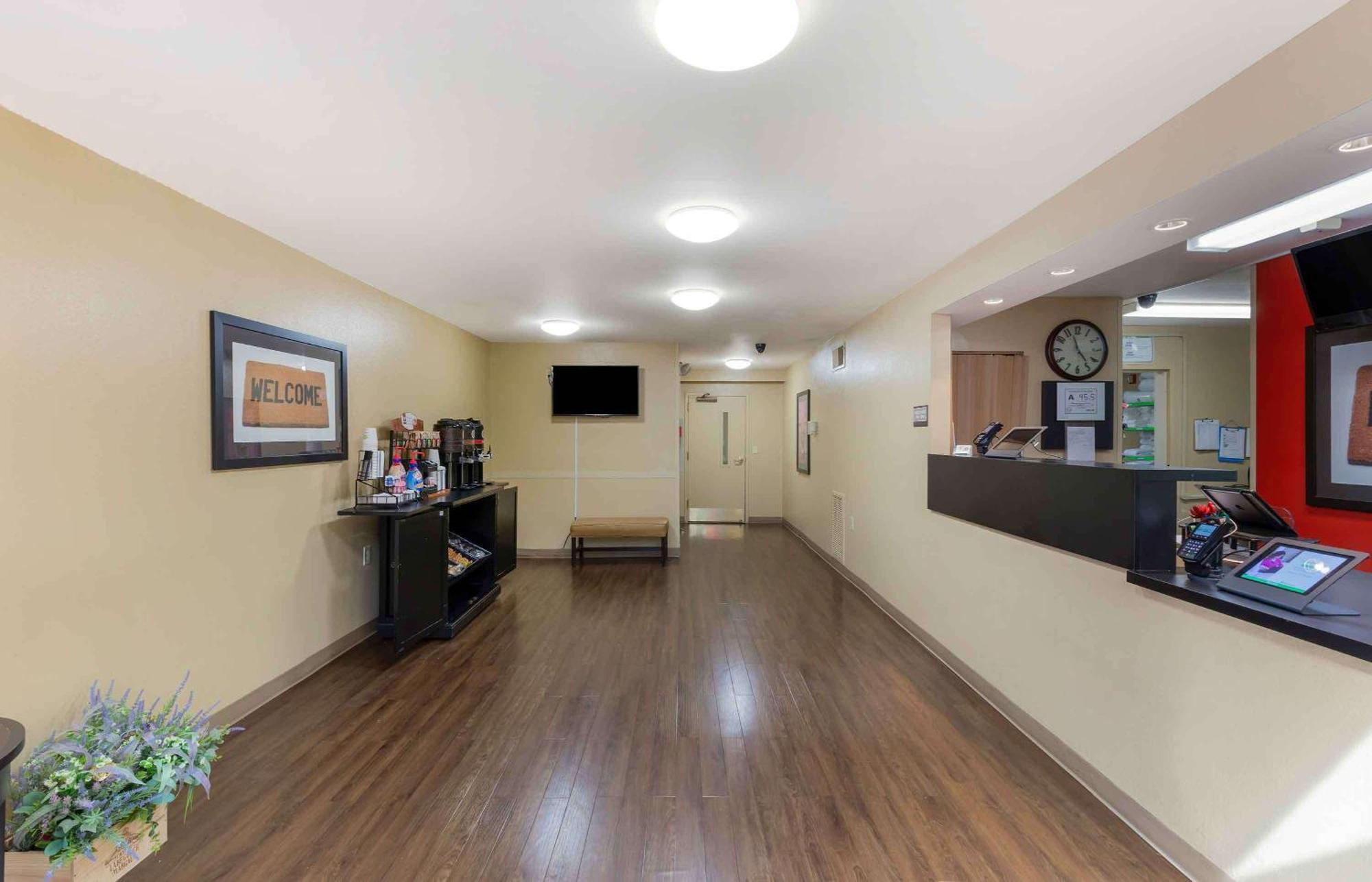 Extended Stay America Suites - Raleigh - North Raleigh - Wake Towne Dr Exterior foto