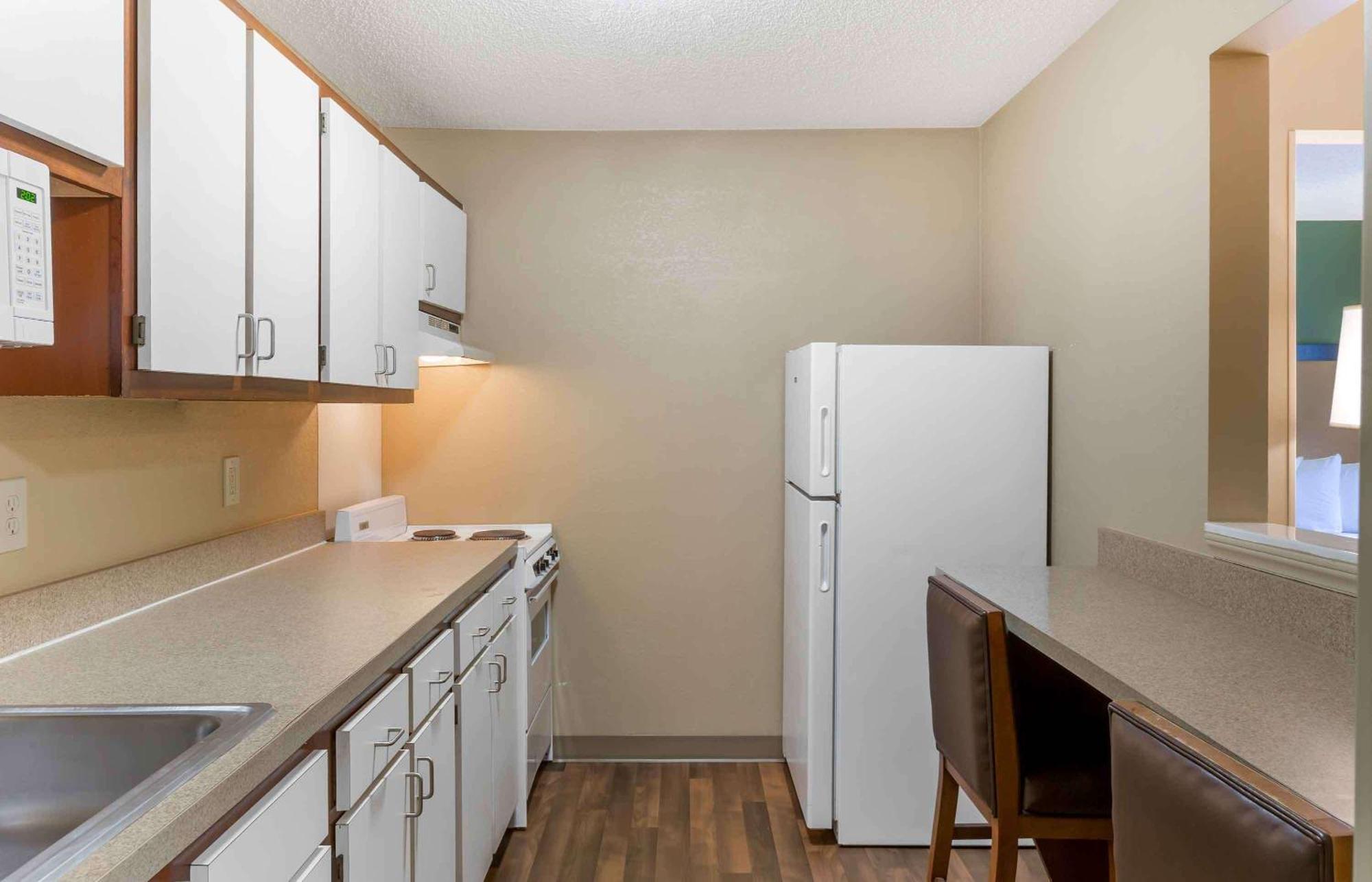 Extended Stay America Suites - Raleigh - North Raleigh - Wake Towne Dr Exterior foto