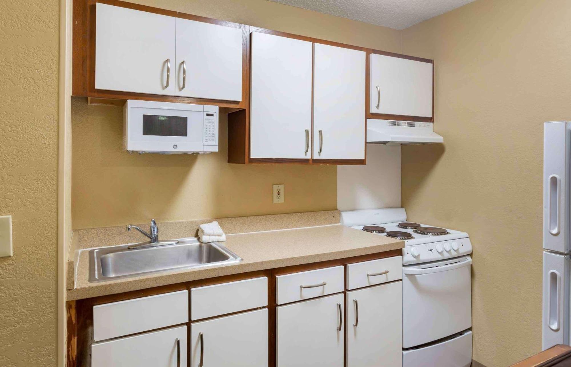 Extended Stay America Suites - Raleigh - North Raleigh - Wake Towne Dr Exterior foto